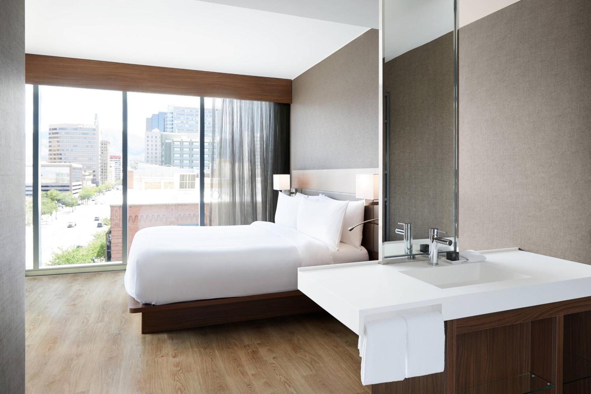 Ac Hotel By Marriott Salt Lake City Downtown Zewnętrze zdjęcie